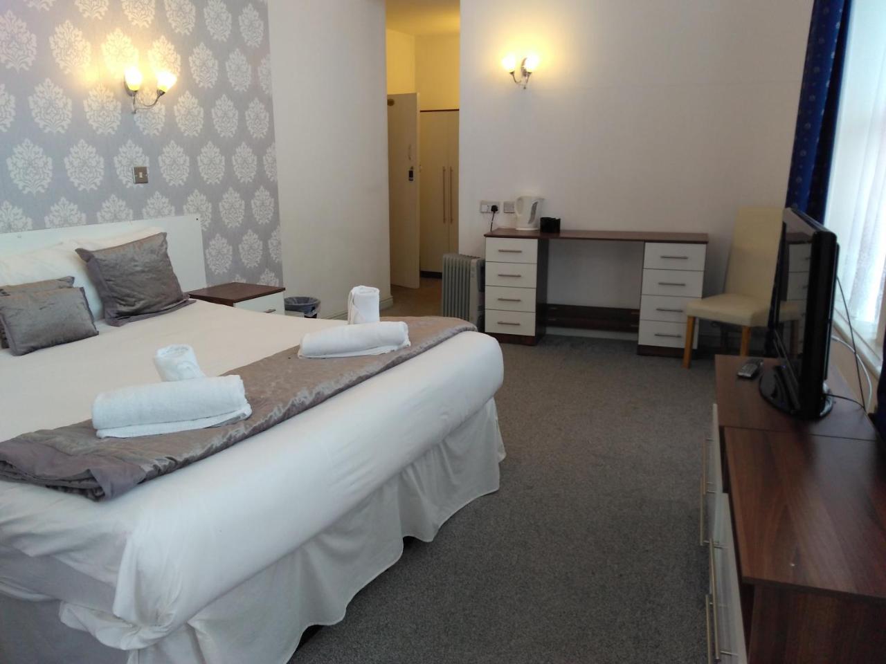 The Crown Hotel Stoke-on-Trent